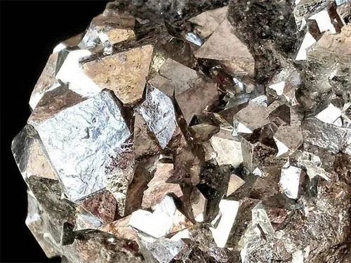 自然界中鈷的存在形式主要有幾種？
